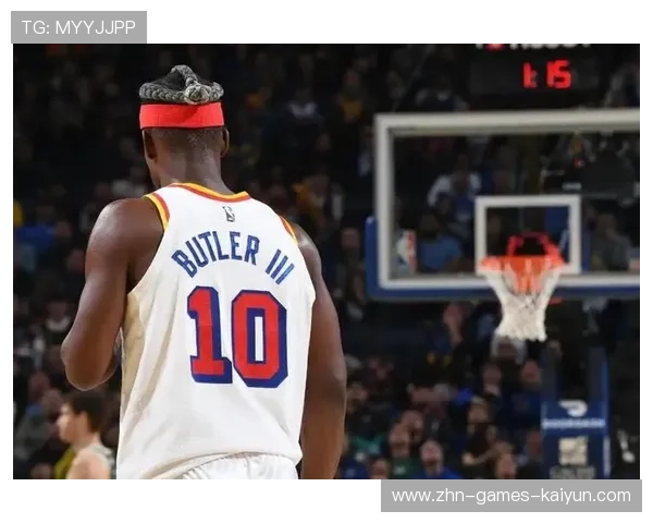 巴特勒转身中投再中，热火拉开两位数差距